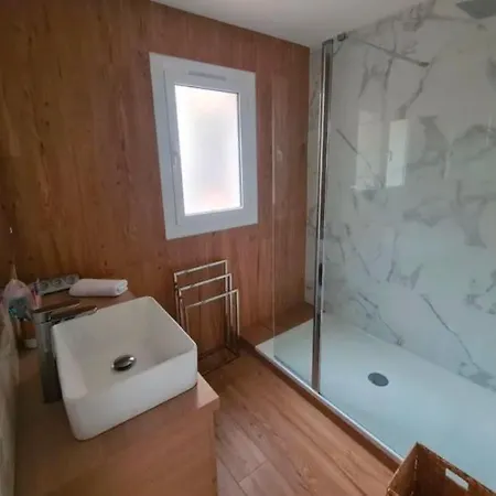 بيت للعطل La Cazetta Du Cap By Monarca, Vue Mer, 4 Personnes Brando